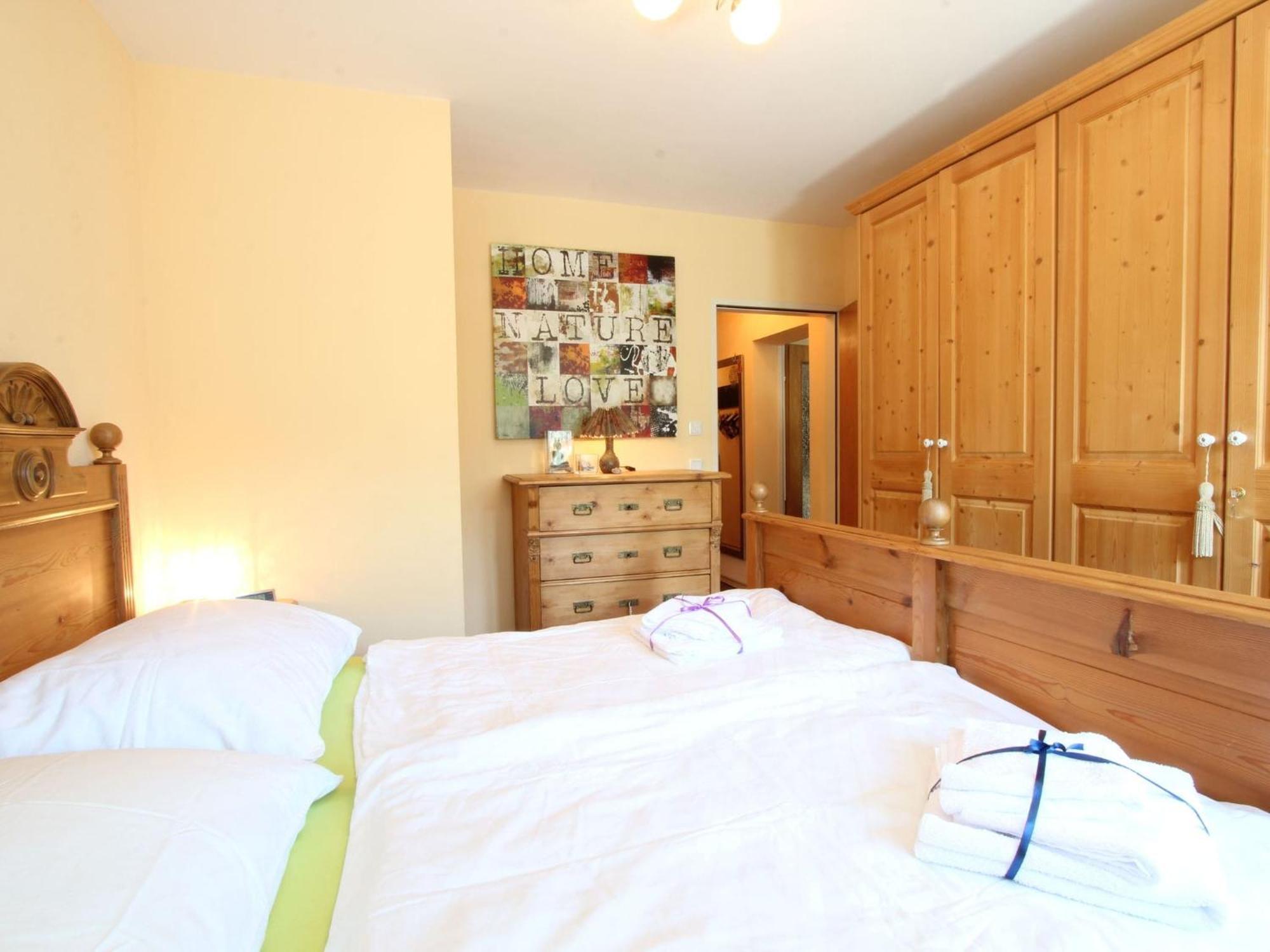 Apartment In Niedernsill Near Centre Bagian luar foto